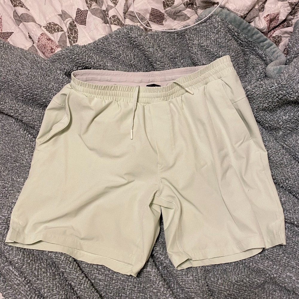 mens lululemon shorts
